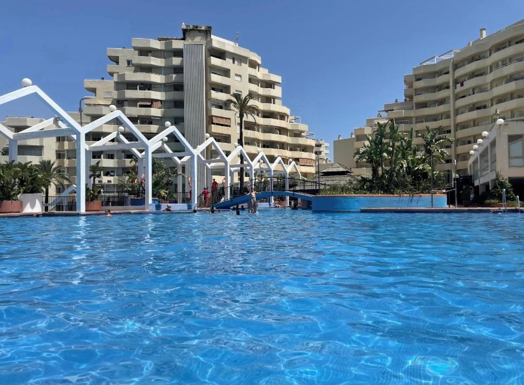 El Estudio De La Playa Benalbeach 317 Terraza Vistas Al Mar Benalmádena Eksteriør bilde